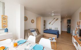 Au Paradis Bleu - Parking Prive - Literie Confortable - Vue Port - Plage A 5 Min